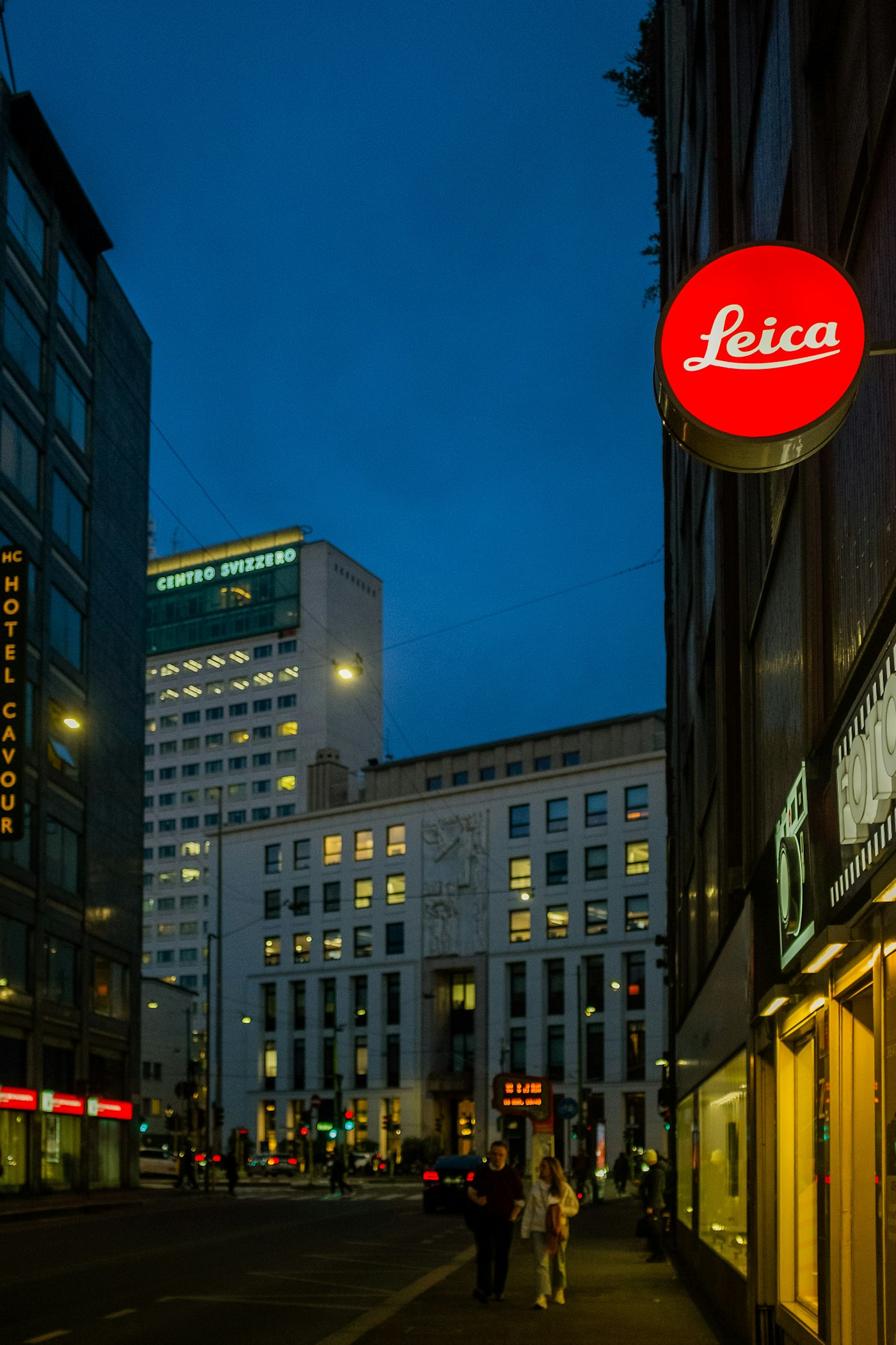 Işıklı tabela uygulaması — gece